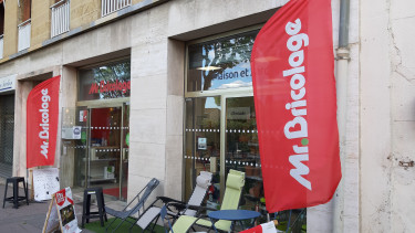 Mr. Bricolage Relais aims to become the market leader in proximity stores