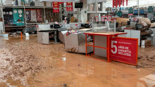 The flood has also affected a Bauhaus store.