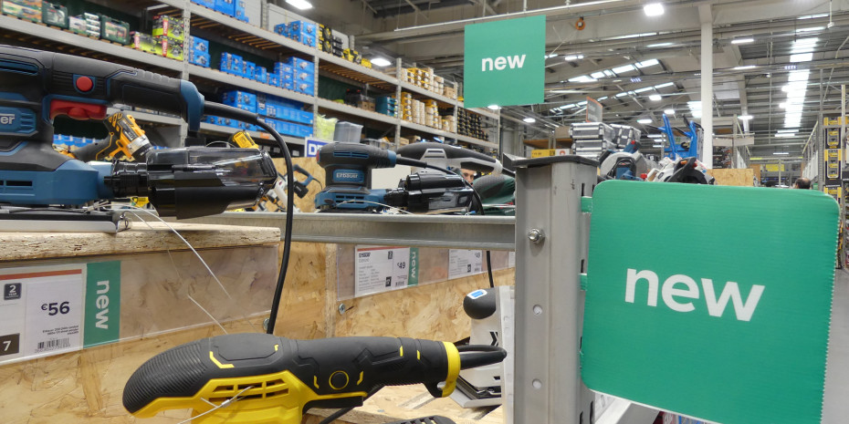 DIY stores stock product ranges in the five- to six-figure range. Their suppliers have to answer detailed questions about theCO2 footprint of their products. This is now to be standardised.