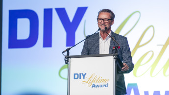 DIY Lifetime Award for an ‘artist of positive thinking’: Hans-Jürgen Herr