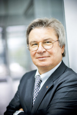 Prof. Klaus Fischer, 4th Global DIY-Lifetime Award